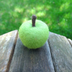 りんごのおきあがりこぼし　(一個の価格です) 4枚目の画像