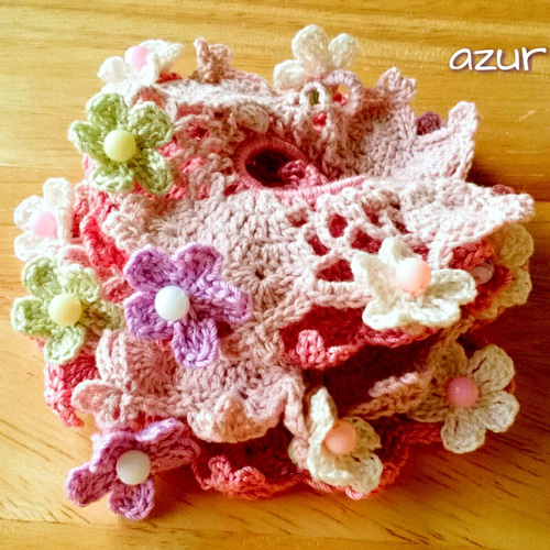 ピンクハートと小花のシュシュ シュシュ azur 通販 4931491