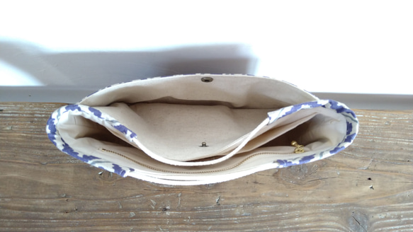◯ファスナーポケット付きバッグインバッグ 紫ジグザグ柄　北欧柄 6枚目の画像