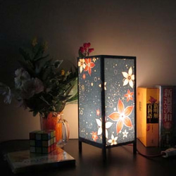 安らぎの明かり「夜宴花」癒しの輝き安らぎライト･1-77･3号形 1枚目の画像
