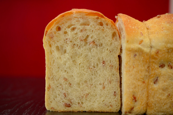 プチプチもっちりライ麦食パン 2枚目の画像