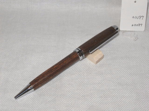 手作り木製ボールペン（オリーブ材、ヨーロピアンモデル） 1枚目の画像