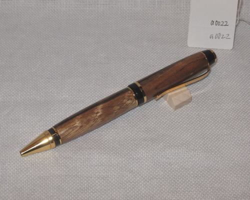 手作り木製ボールペン(ダオ材、シガーモデル) ペン・筆記用具 工房 D