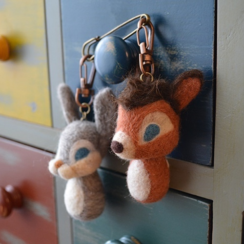 童話シリーズ☆羊毛フェルト【バンビとサンパー（とんすけ