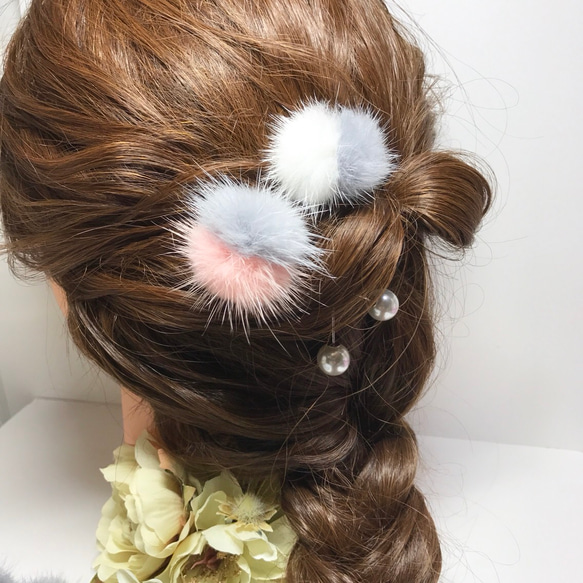 ミンクファー  ヘアバトン   グレー×スチールブルー 5枚目の画像