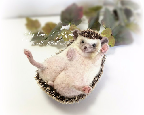 羊毛フェルト作家 sako様 ハリネズミの赤ちゃん 羊毛フェルト作家 sako