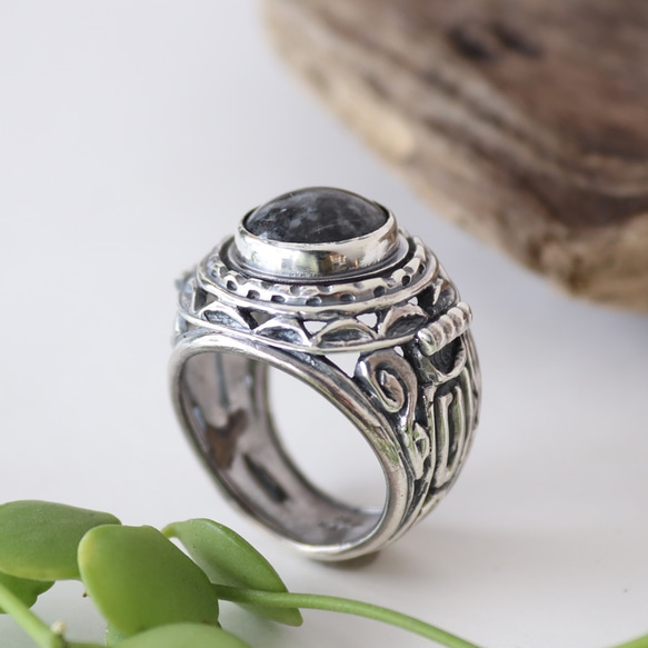 時代物 シルバー翡翠リング 中古品 糸魚川ヒスイ シルバー925 縄文土器リング(18号は在庫あり