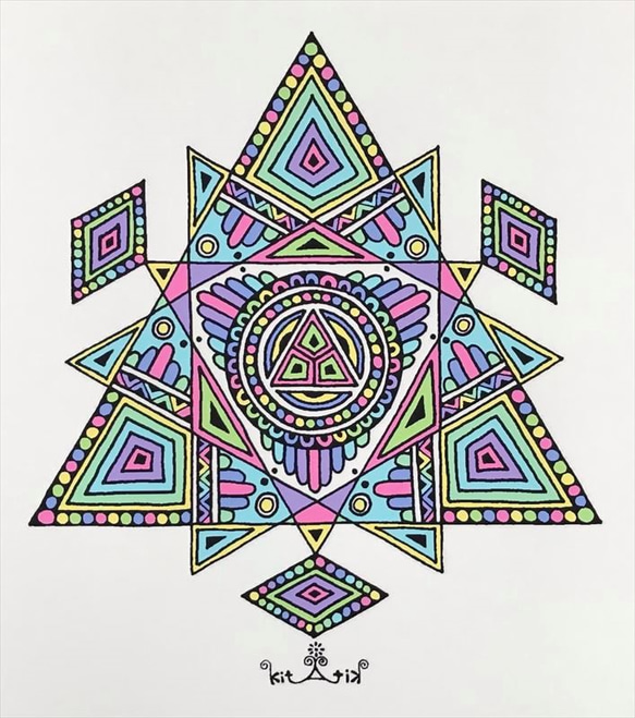 作家作品 幾何学模様の三角形陶器 作家作品 幾何学模様の三角形陶器