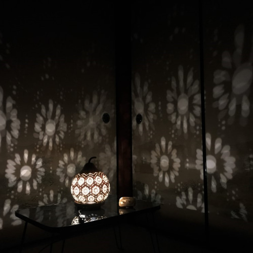 ひょうたんランプ《菊六角だるま》 スタンドライト・テーブルランプ