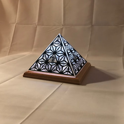 極楽ピラミッド紙ランプNo.1（麻の葉） 2枚目の画像