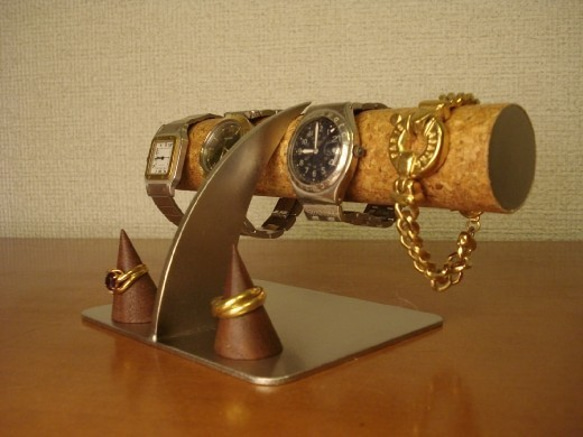 ハロウィンプレゼント木製リングスタンド付き腕時計スタンド 4枚目の画像