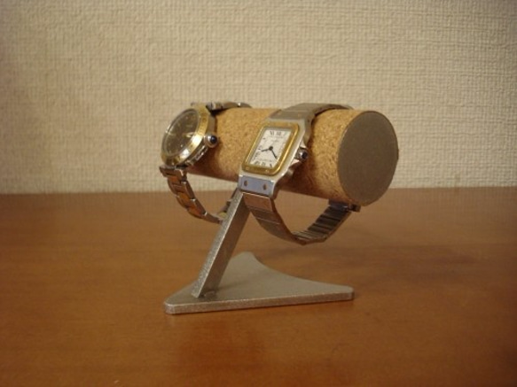 ハロウィンプレゼント　2本掛け丸パイプデザイン腕時計スタンド　ak-design 5枚目の画像