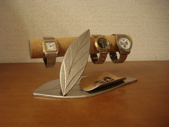 ハロウィンプレゼント　ダブルリーフ小物入れ付き腕時計収納スタンド　トレイ付き 3枚目の画像