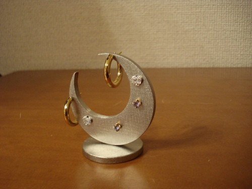 誕生日プレゼントに！　三日月ピアススタンド 　ak-design N130306