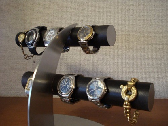 ブラック　6本掛けデザイン腕時計スタンド★太めパイプ 3枚目の画像