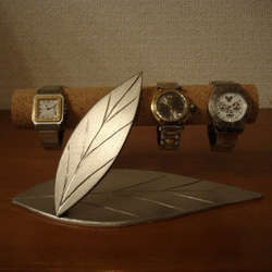 恋人へのプレゼントに！ダブルリーフ腕時計スタンド　スタンダード 6枚目の画像
