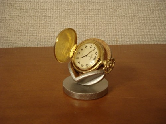 懐中時計スタンド　父の日に　横向き懐中時計蓋開きディスプレイスタンド 1枚目の画像