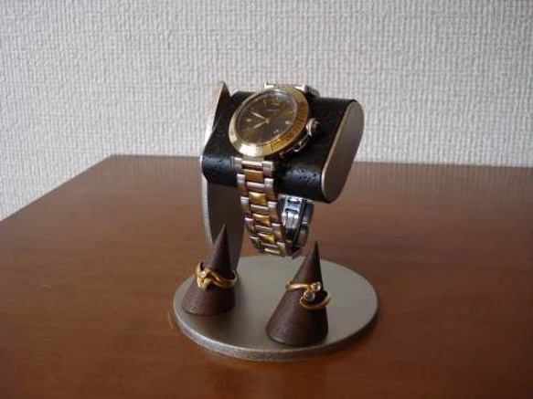 誕生日プレゼント　ブラックコルク腕時計スタンド　ダブルリングスタンドバージョン　 1枚目の画像