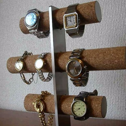 クリスマスに！ステンレス製8本掛けインテリア腕時計収納スタンド　ロングトレイ 6枚目の画像