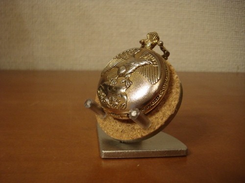 貴社のオリジナルノベルティグッズにどうですか？　懐中時計スタンド　N130222