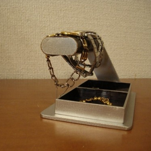 ドライバーで角度を変えることが出来る腕時計スタンド ダブルでかい