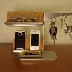 キー・メガネ・携帯電話スタンド 小物トレイ付き 2枚目の画像
