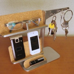キー・メガネ・携帯電話スタンド 小物トレイ付き 4枚目の画像