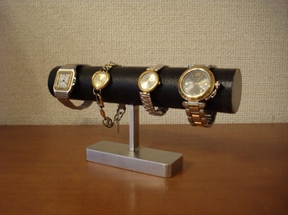 Xmasにどうですか？4本掛け丸パイプブラック腕時計スタンド　ak-design 1枚目の画像