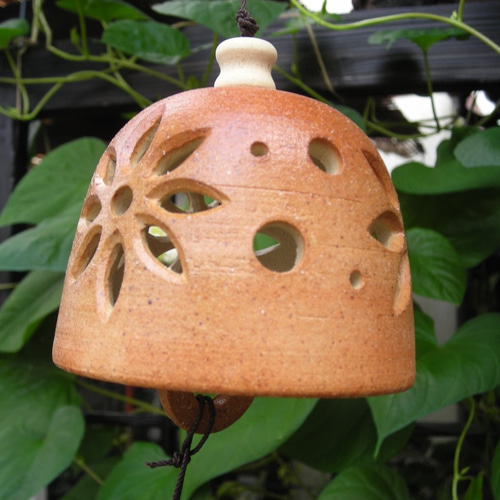 陶器でできた風鈴 その他アート 陶芸工房海月 通販 2623352 陶器でできた風鈴 その他アート 陶芸工房海月 通販 2623352