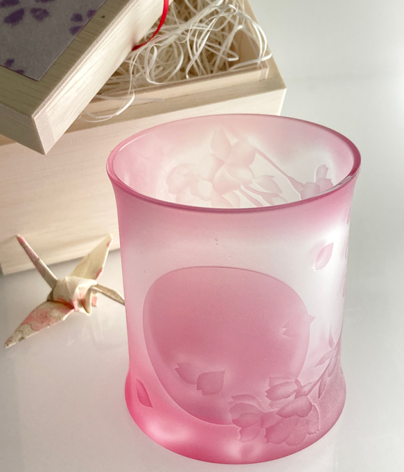 [限量 1 件] 日輪櫻花的舊玻璃杯（粉紅色） 第2張的照片