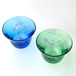 【木盒】鐵線蓮（鐵絲）一對禮物淺藍&amp;綠一對清酒杯（江戶玻璃） 第3張的照片