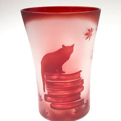 ネコと読書の秋  紅葉　本　赤　タンブラー　グラス 2枚目の画像