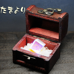 「虹の宝箱」treasure chest 2枚目の画像