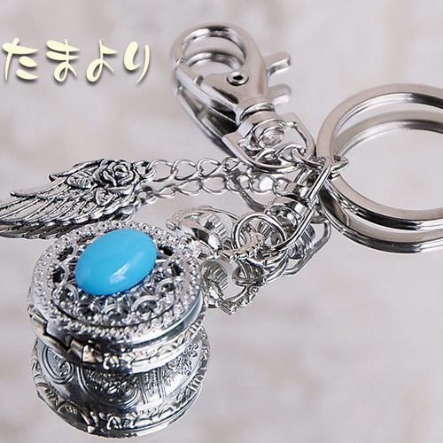 【１着でも送料無料】 クリスタル クオーツ(水晶) ＆ ターコイズ 明るく バッグ アクセサリー