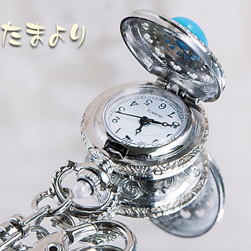 旅のお守り・友情の証」ターコイズの懐中時計バックチャーム その他