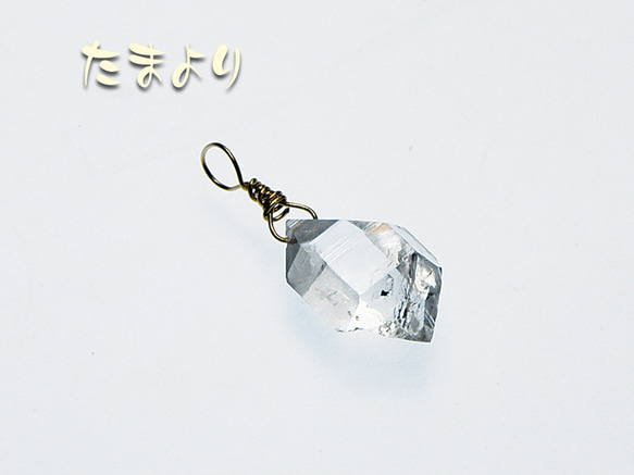 「妖精の囁き」ハーキマーダイヤモンドのペンダントトップ 9枚目の画像