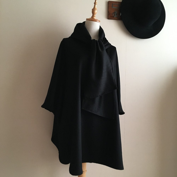 極美品☆カシミヤ100% ポンチョ　羽織　マント　黒 極美品☆カシミヤ100% ポンチョ 羽織 マント 黒 楽天市場】カシミヤ