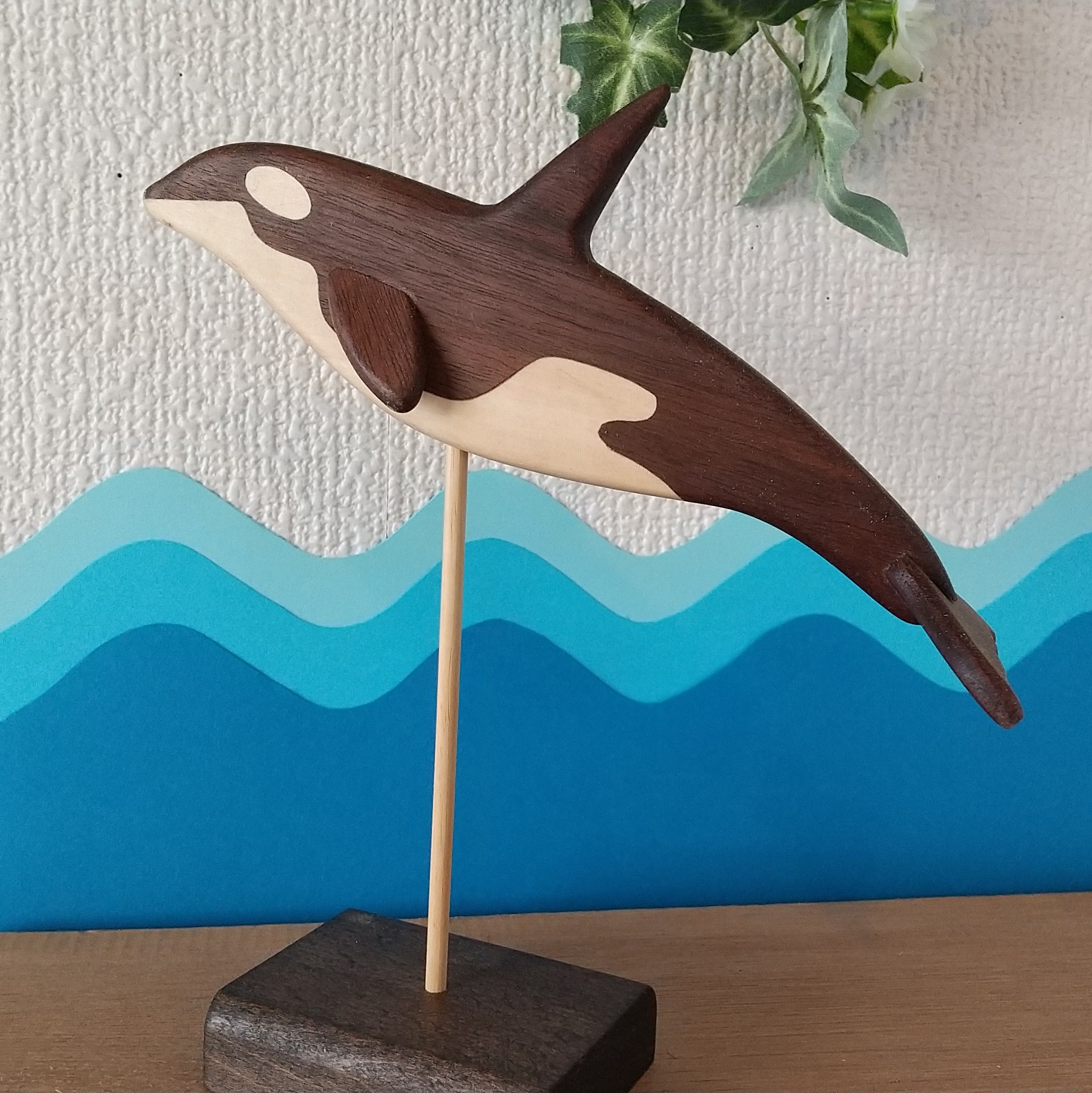 再販 New 寄せ木・象嵌 シャチの置物 立体・オブジェ 木れんが