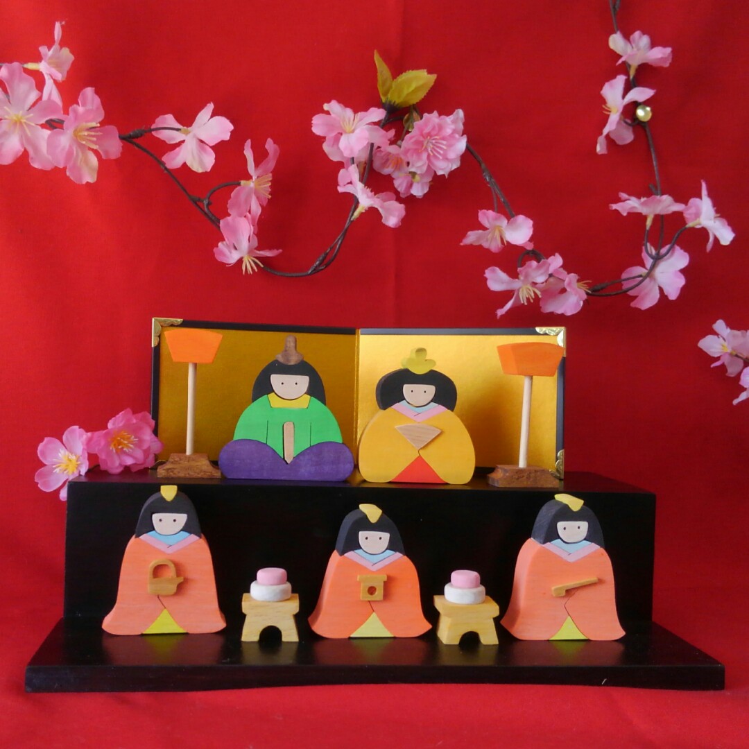 再、再販❗組み木の雛人形　立ちびな、座りびな二段飾り