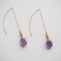 【sale!】Amethyst＊アメジストの揺れるアメリカンピアス 2枚目の画像