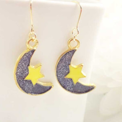 moon ＆star pierce（ブラックライト対応） 1枚目の画像