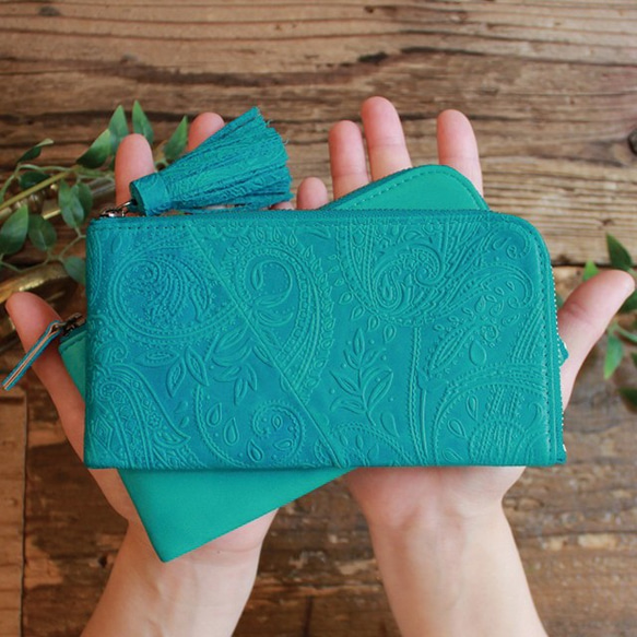 送料無料* Soft Leather Compact Wallet / TURQUOISE BLUE (paisley) 1枚目の画像