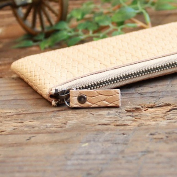 *送料無料* Soft Leather Compact Wallet / LIGHT BEIGE(mesh) 4枚目の画像