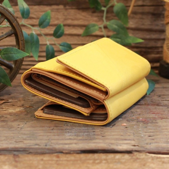 Soft Leather Mini Wallet / MANGO YELLOW *ミニ財布*小さいお財布*革財布 3枚目の画像