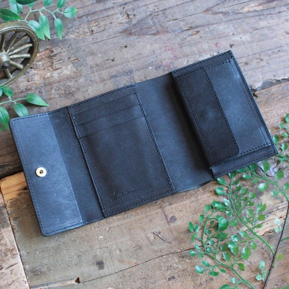 スタンダードな二つ折り財布 / Folded Wallet *BLACK (左利き用) 4枚目の画像
