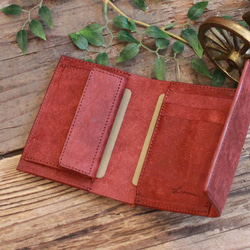 スタンダードな二つ折り財布 / Folded Wallet *BRICK RED (右利き用) 6枚目の画像