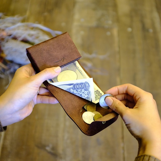 Tiny Wallet / D BROWN *小さい*ミニ