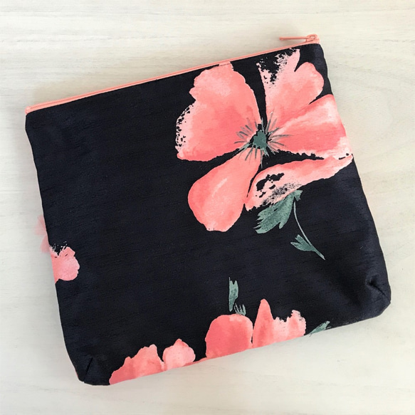 鮮豔的花朵山東花卉圖案方形平口袋海軍×珊瑚粉紅色 第2張的照片