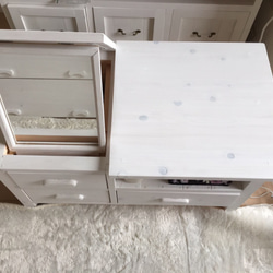 ドレッサーテーブル　忙しい朝ながらメイク　 3枚目の画像