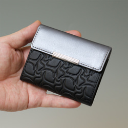 mame wallet - 3つ折りミニ財布　猫パターン／ ブラック× シルバー【受注生産】 9枚目の画像